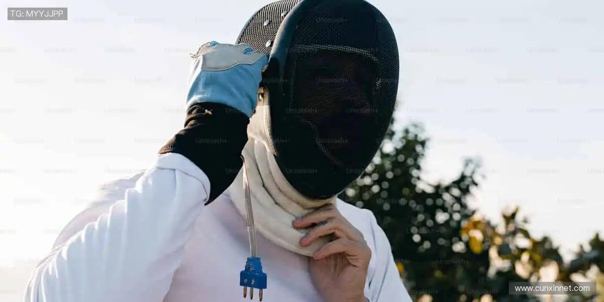 💥实时弹幕互动，与全球球迷共沸腾！⚽️